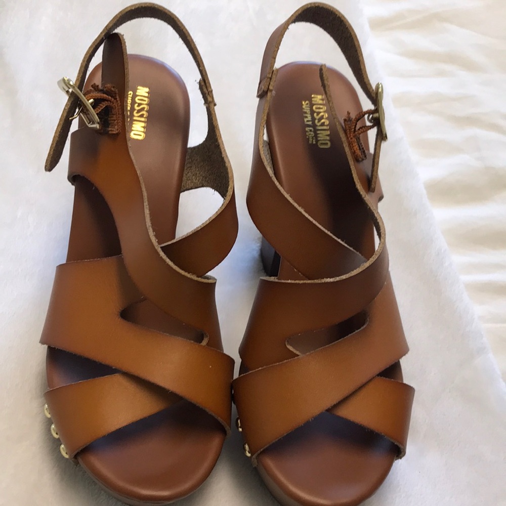 Brown wedges